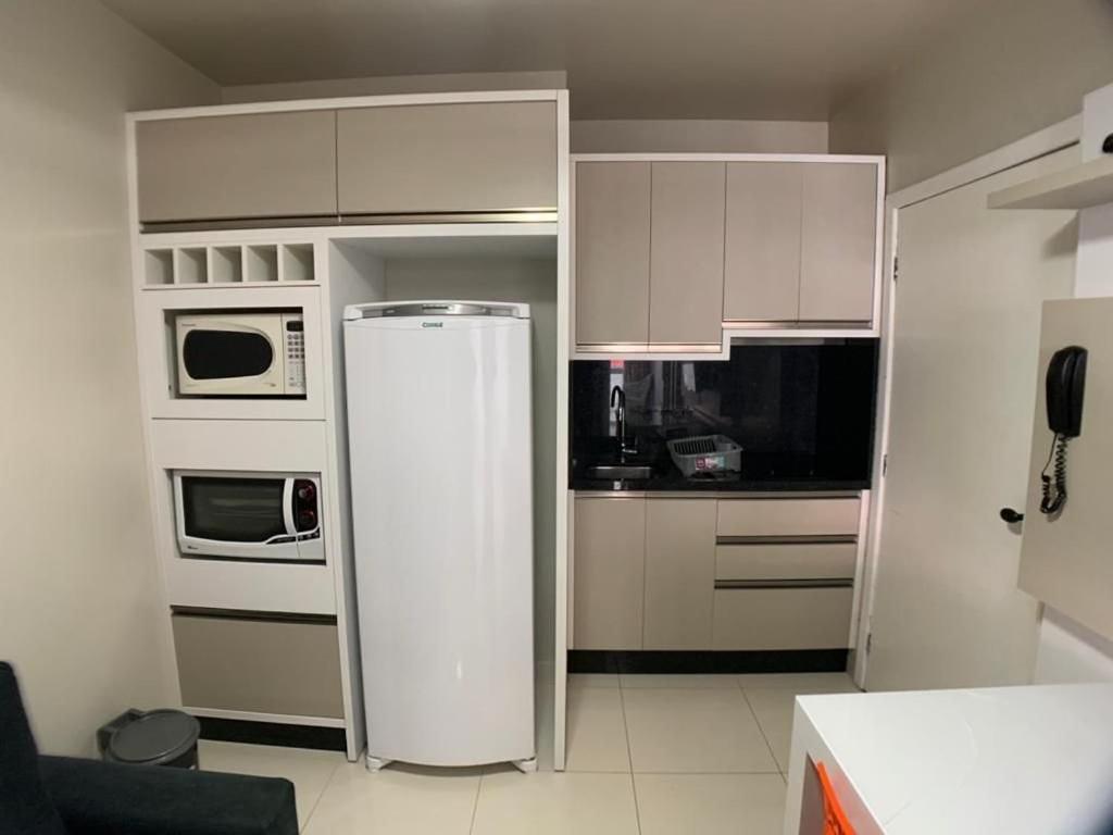 Florianópolis Maravilhoso Apto Com Vista Mar E Piscina-Hb03F מראה חיצוני תמונה